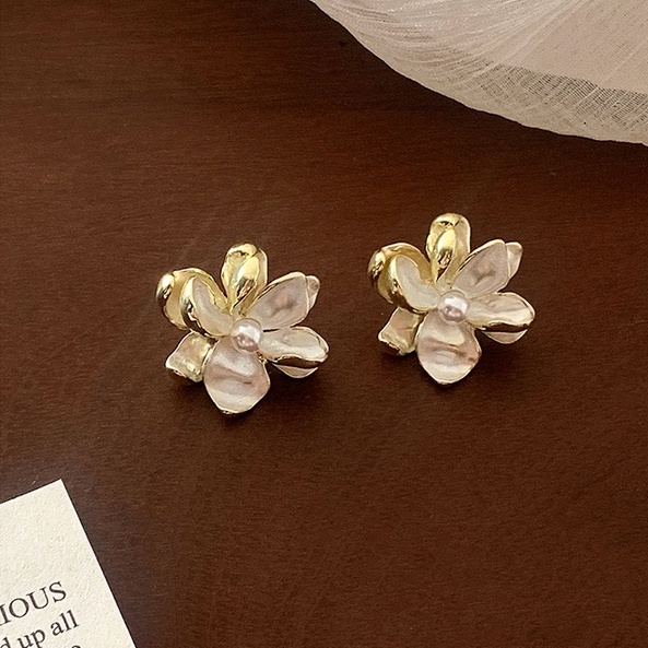 Anting Tusuk Bunga Mutiara Versi Korea Anting Wanita Sederhana2023Perhiasan Baru