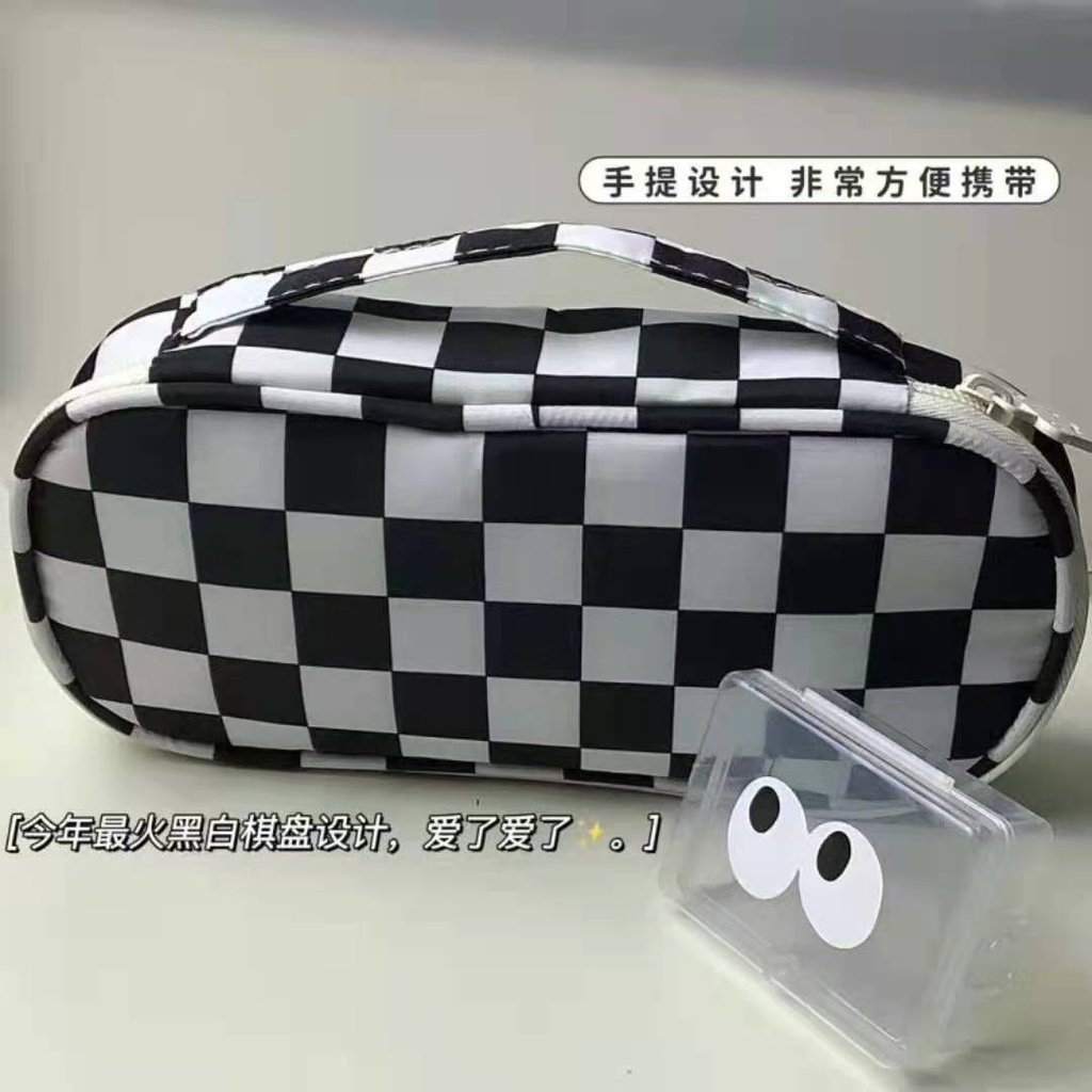 Sera Xiaohongshu Blogger dengan Kotak Pensil Kotak-kotak Yang Sama Sederhana Kotak Pensil Berkapasitas Besar Siswa Sekolah Menengah Pertama Kotak Alat Tulis Kotak Pensil Wanita