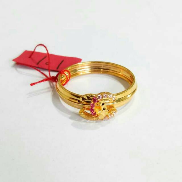  Cincin  elegant model  brand emas  asli Shopee Indonesia 