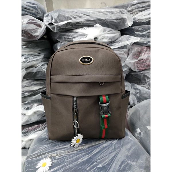 Tas wanita model ransel,