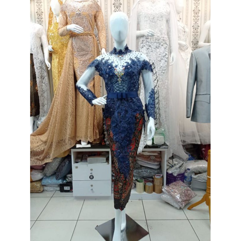 Atasan baju kebaya pengantin,kebaya preweding kebaya wisuda kebaya 3D .kebaya murah modern/kebaya 3d