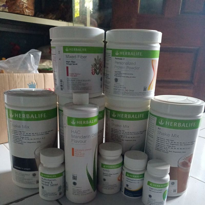 herbalife ( obat diet aman )