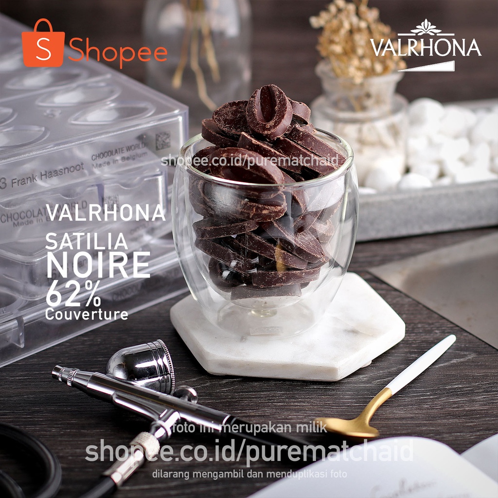 

Valrhona SATILIA NOIRE 250gr Dark Couverture Chocolate 62% Coklat Coin