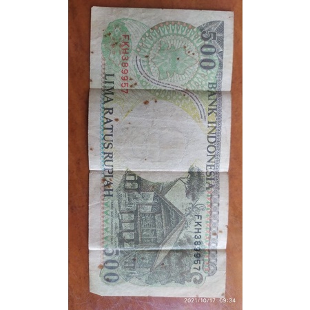 Uang kertas lama pecahan 500 rupiah
