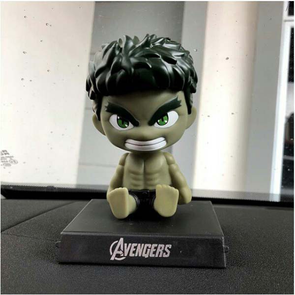 Marvel Avengers Action Figure Pajangan Dashboard Mobil