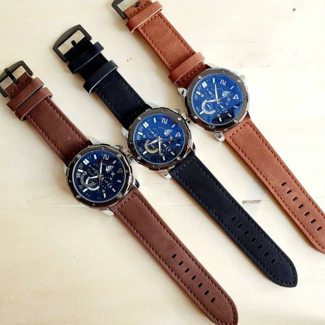 Jam Tangan Fashion Pria Quick Silver Body Hitam Silver Kulit