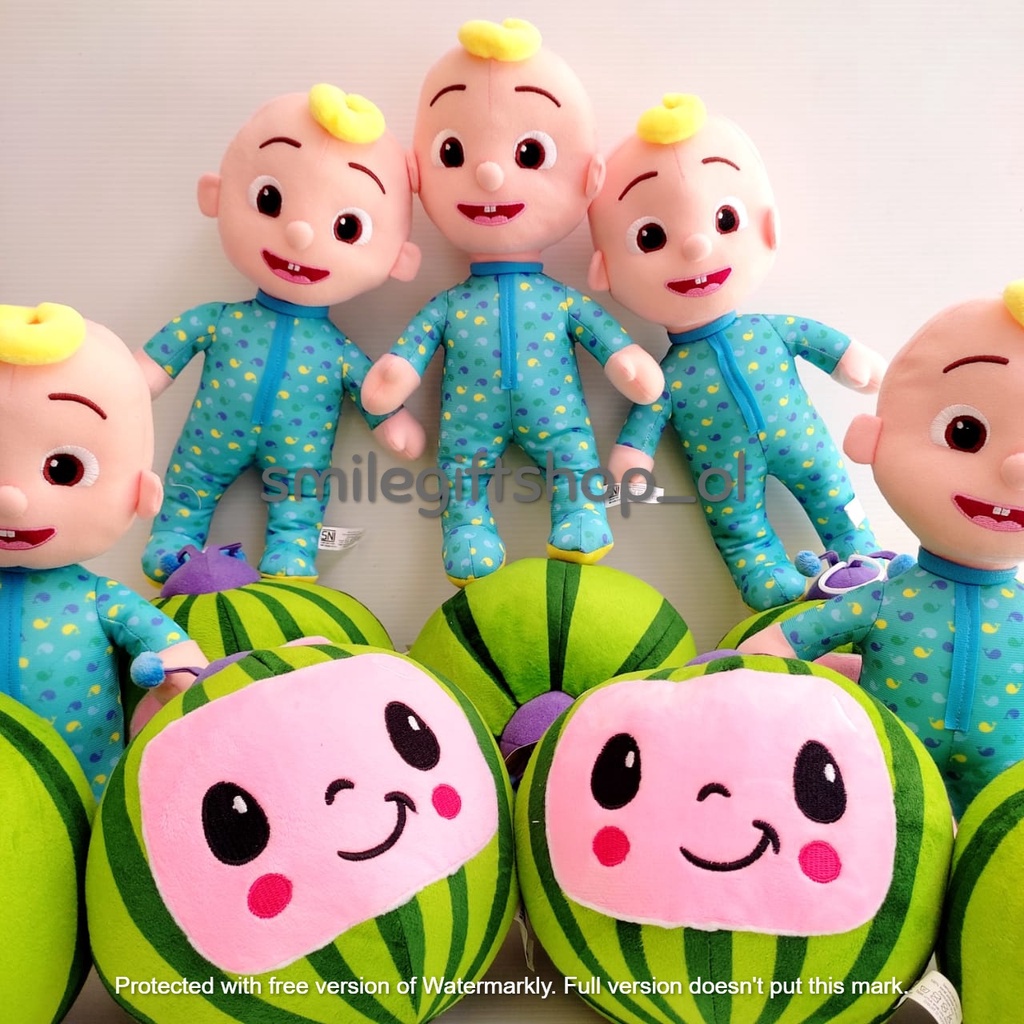 [TERBARU] Mainan Boneka Cocomelon Baby Musical JJ Bahan Plush Lembut untuk Edukasi dan Hadiah ulang 