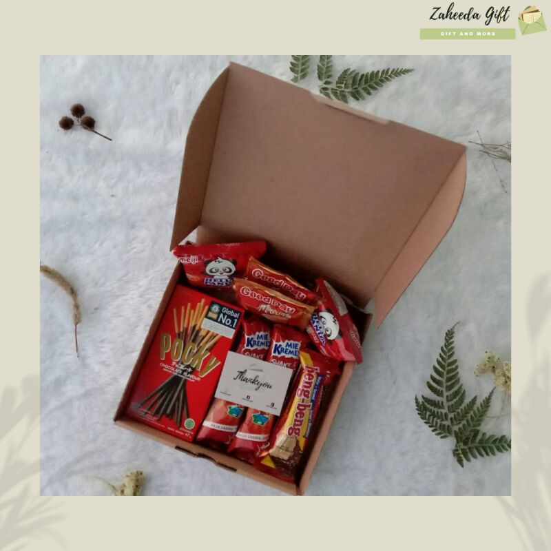 

Hampers snack box