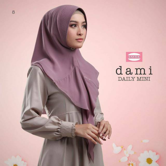 KHIMAR SAYRA DAMI