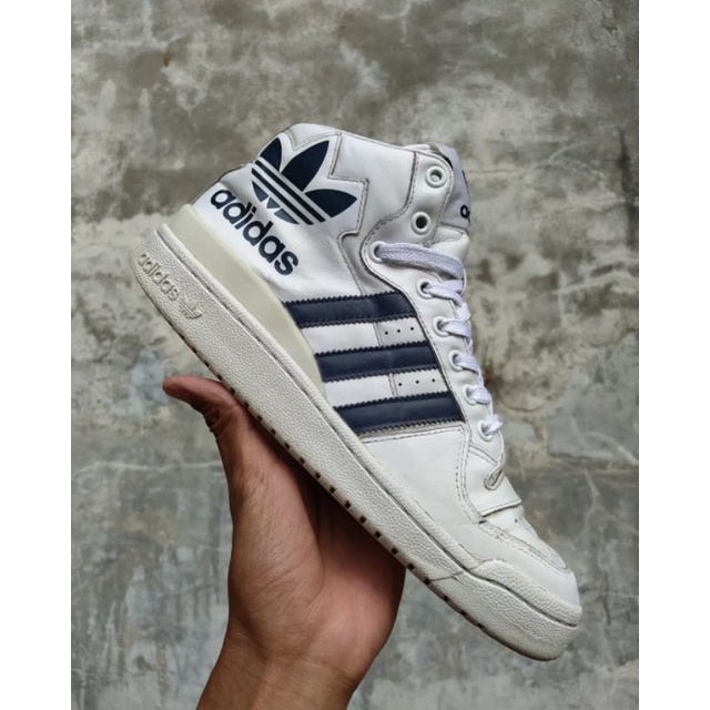 Sepatu Second Adidas Forum Mid