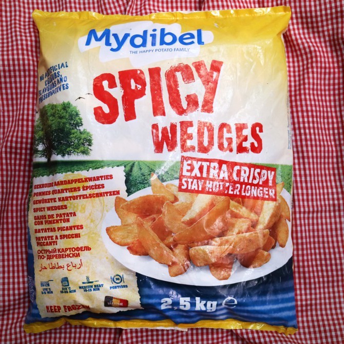 

MYDIBEL Spicy wedges 2.5kg - Kentang goreng Frozen wedges BERBUMBU | GLORY FARM