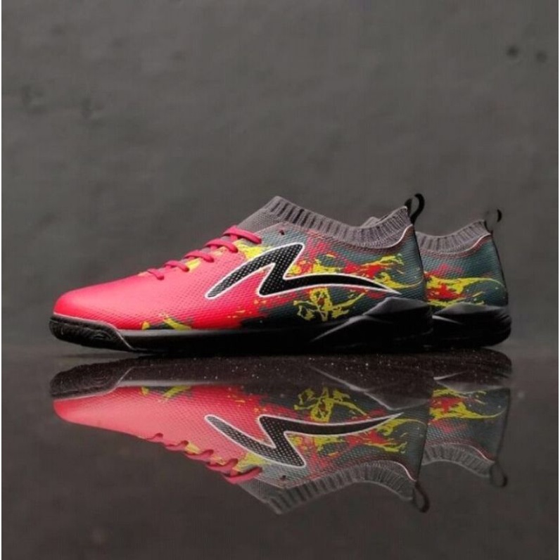 SEPATU BOLA SPECS CYANIDE TNT 19 FG