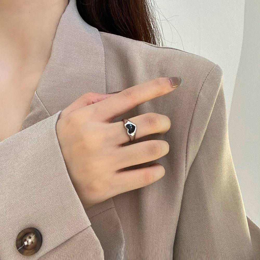 Cincin Rantai Model Terbuka Dapat Disesuaikan Warna Merah Dan Hitam Gaya Korea Minimalis Untuk Wanita