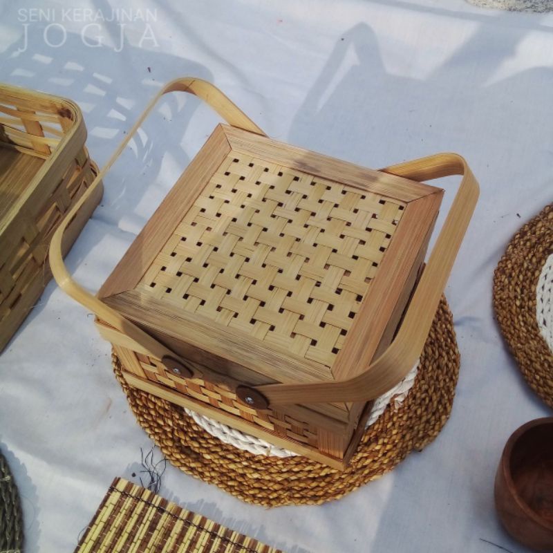 Keranjang Cangking Bambu 20x20/Hadiah/Seserahan/Kado/Makanan/Wafer/Lebaran/Wadah/Hampers/Pesta/Prope