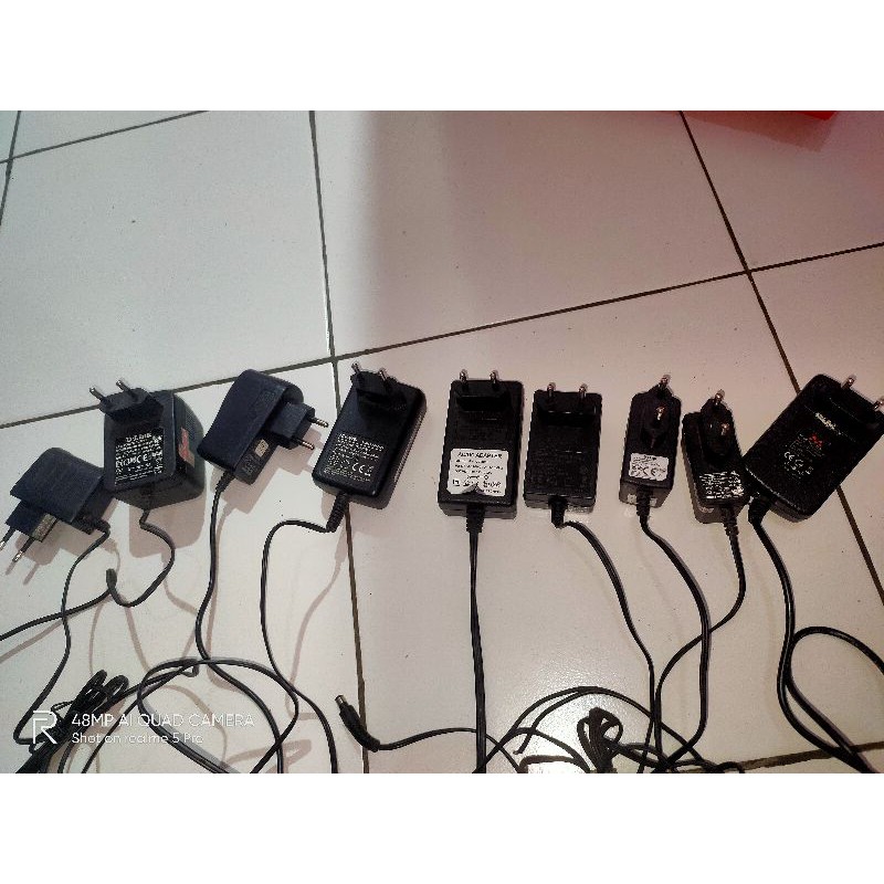 Adaptor bekas