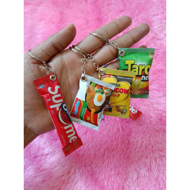 Gantungan kunci lucu unik miniatur snack murah viral