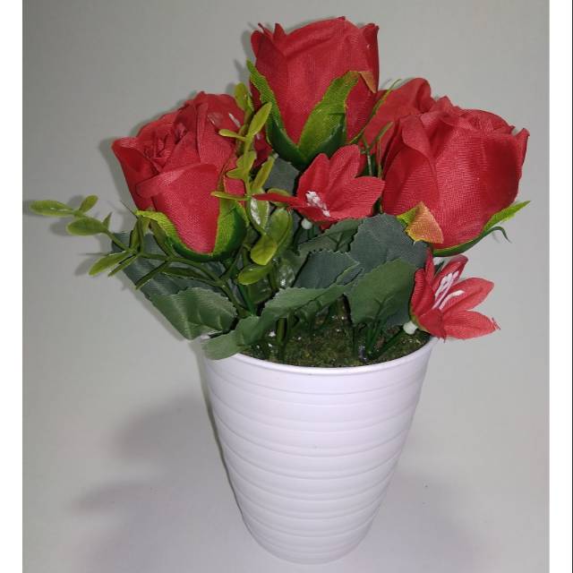 Bunga mawar/bunga rose/bunga plastik/bunga palsu/dekorasi/mawar plastik/mawar palsu/pajangan