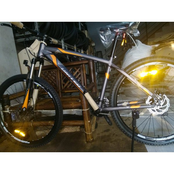 sepeda united detroit2.0 grey orange uk27.5