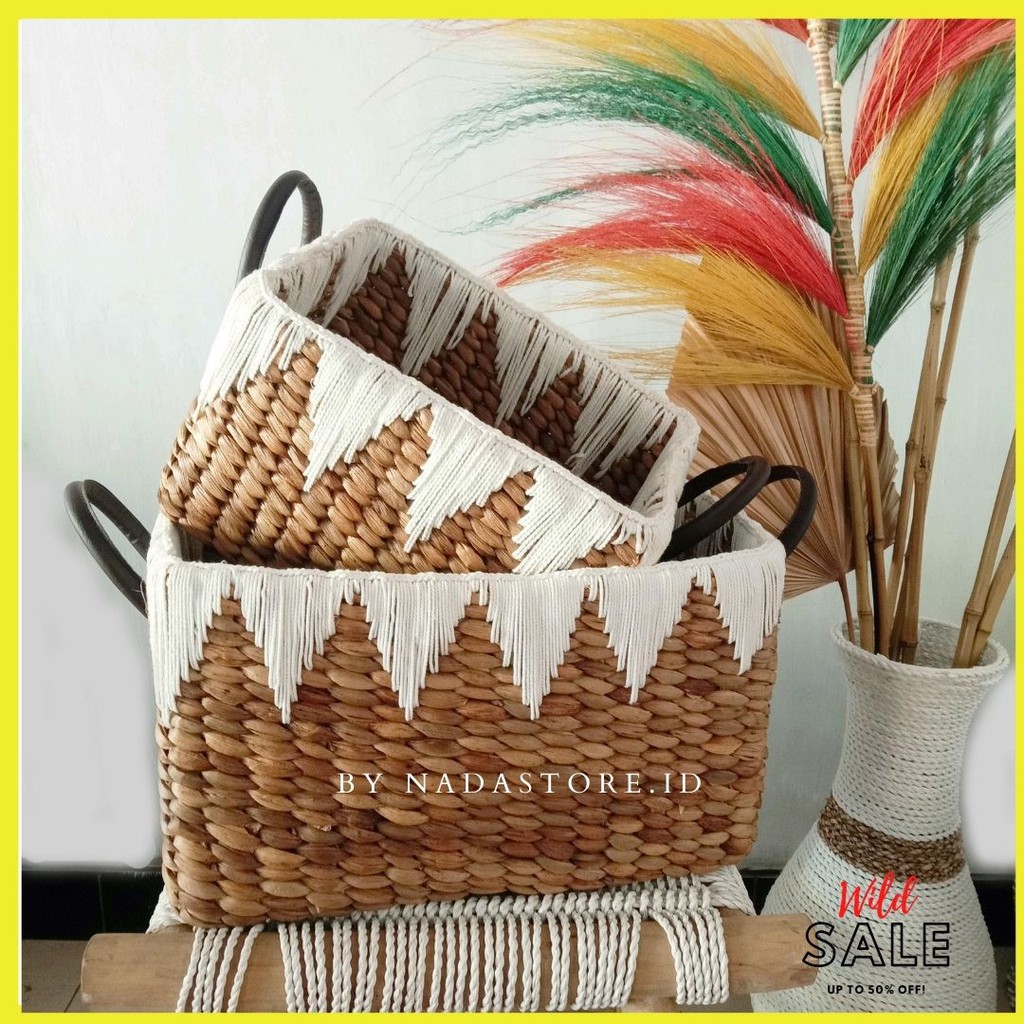 Nadastore  Keranjang Rectangular Rajut Macrame Premium / Basket Enceng Gondok / Tempat Buku / Hamper