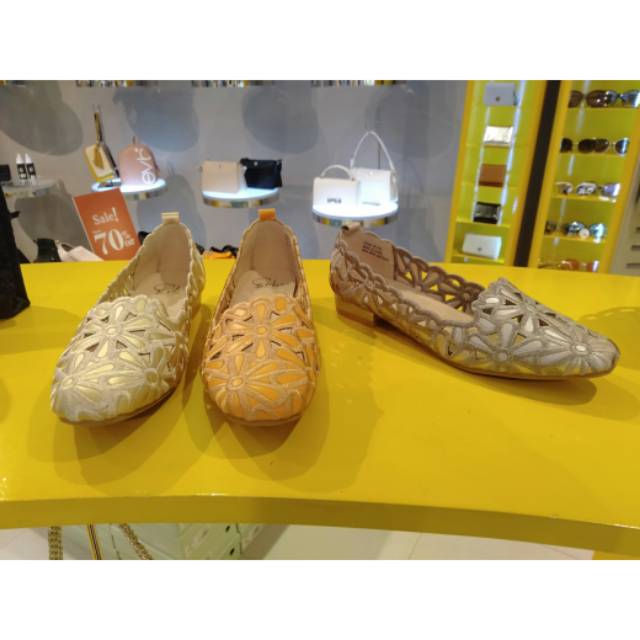 Flat shoes bunga dayna EVB (ori)