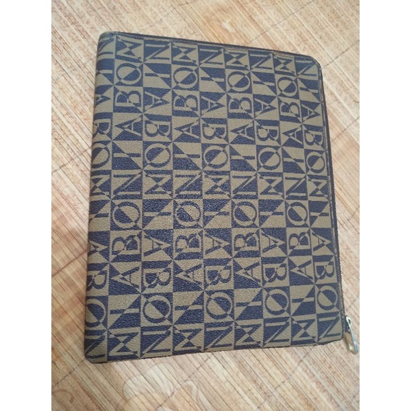 clutch bonia preloved