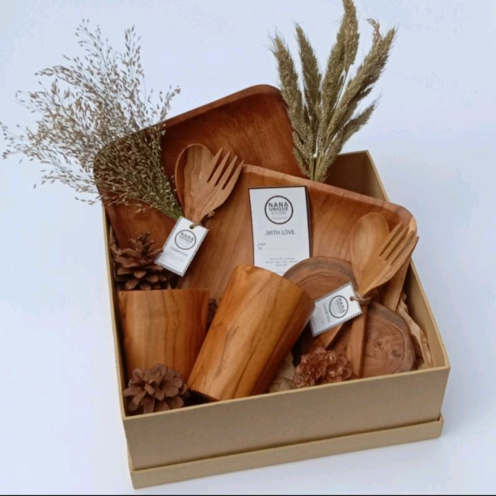 

nirina Hampers Parcel Kado Ulang Tahun Pernikahan Wedding Gift Box