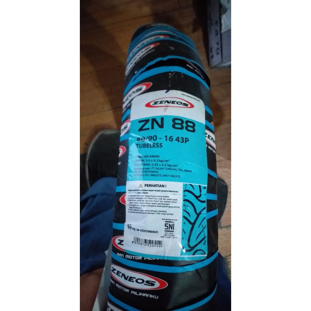 ban luar zeneos 80/90-16 zn88 tubeless