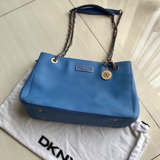 AUTHENTIC BLUE SHOULDER BAG - DKNY
