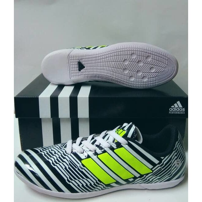 BEST sepatu futsal adidas nemeziz