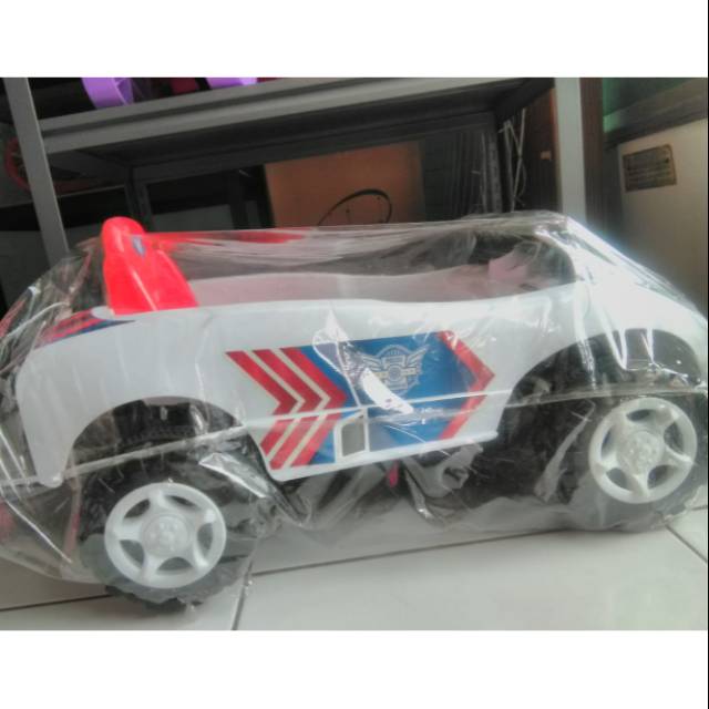 Mainan anak Mobil Polisi Besar