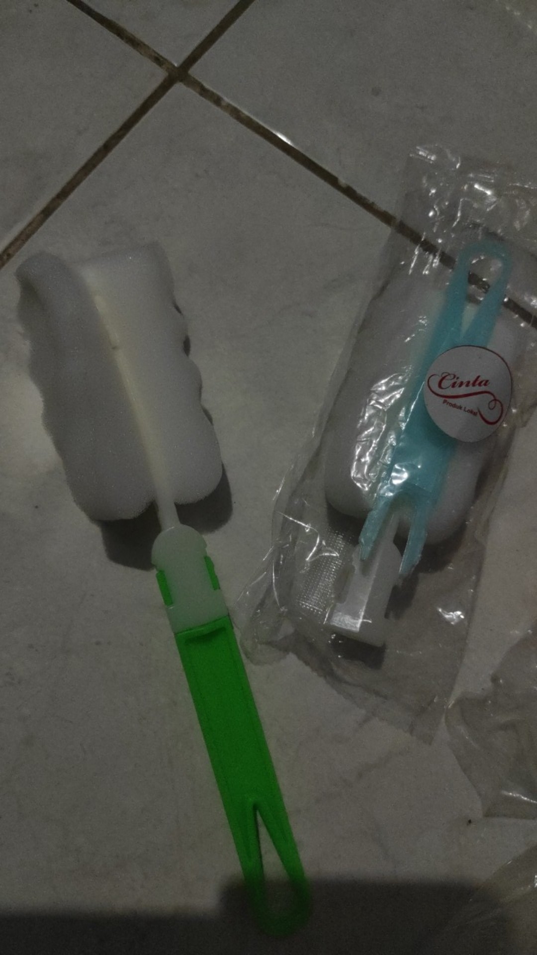 Sikat/tongkat Spon Pembersih Botol