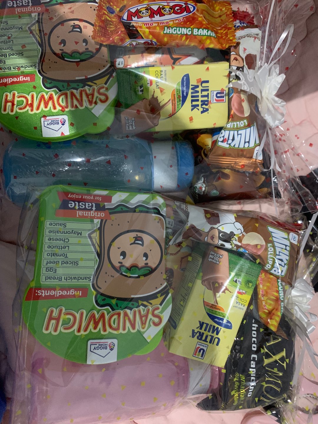 Parcel Lunch Box + Botol Takuma Mini + Snack Ulang Tahun