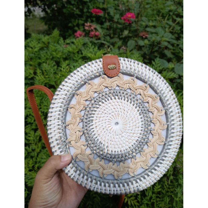 TAS ROTAN ASLI LOMBOK / TAS ROTAN