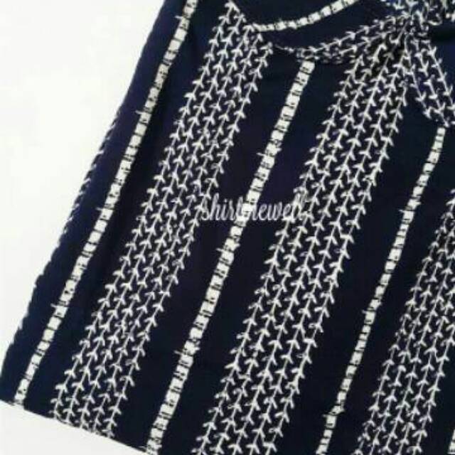 Baju blouse/ kemeja wanita (kode : riverside)