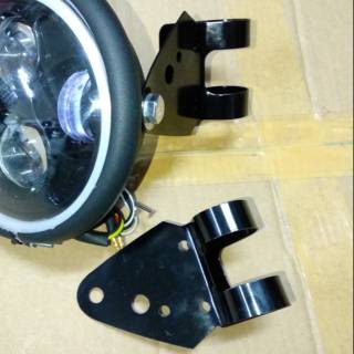 spoiler nissan grand livina nissan livina dengan lampu