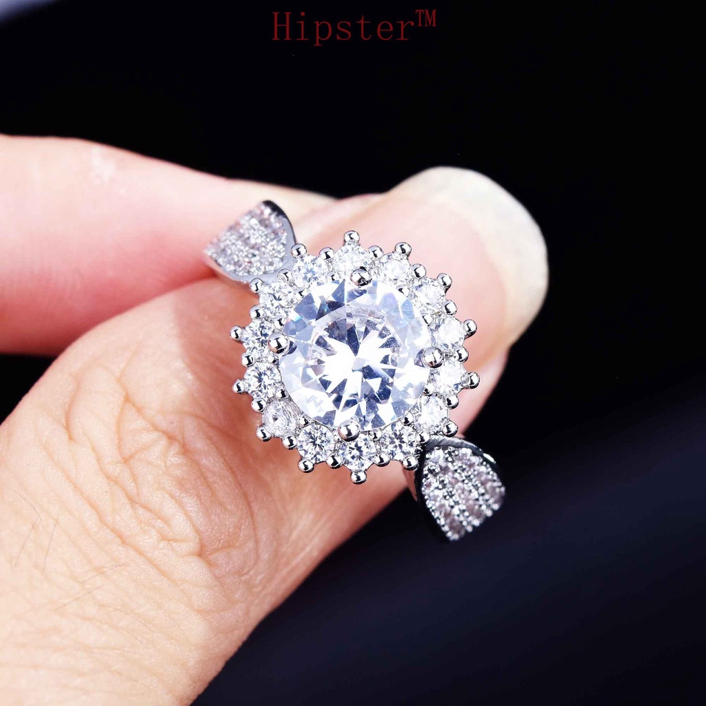 Exquisite Moissanite Ring Fashion Accessories for Women