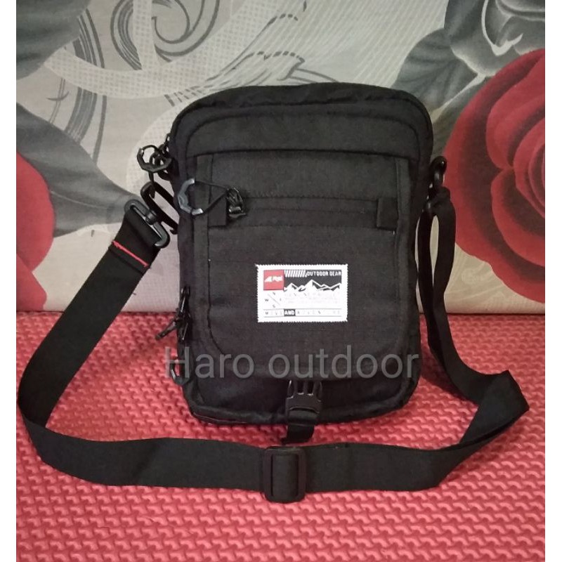 TAS SELEMPANG AREI ESTONIA X3