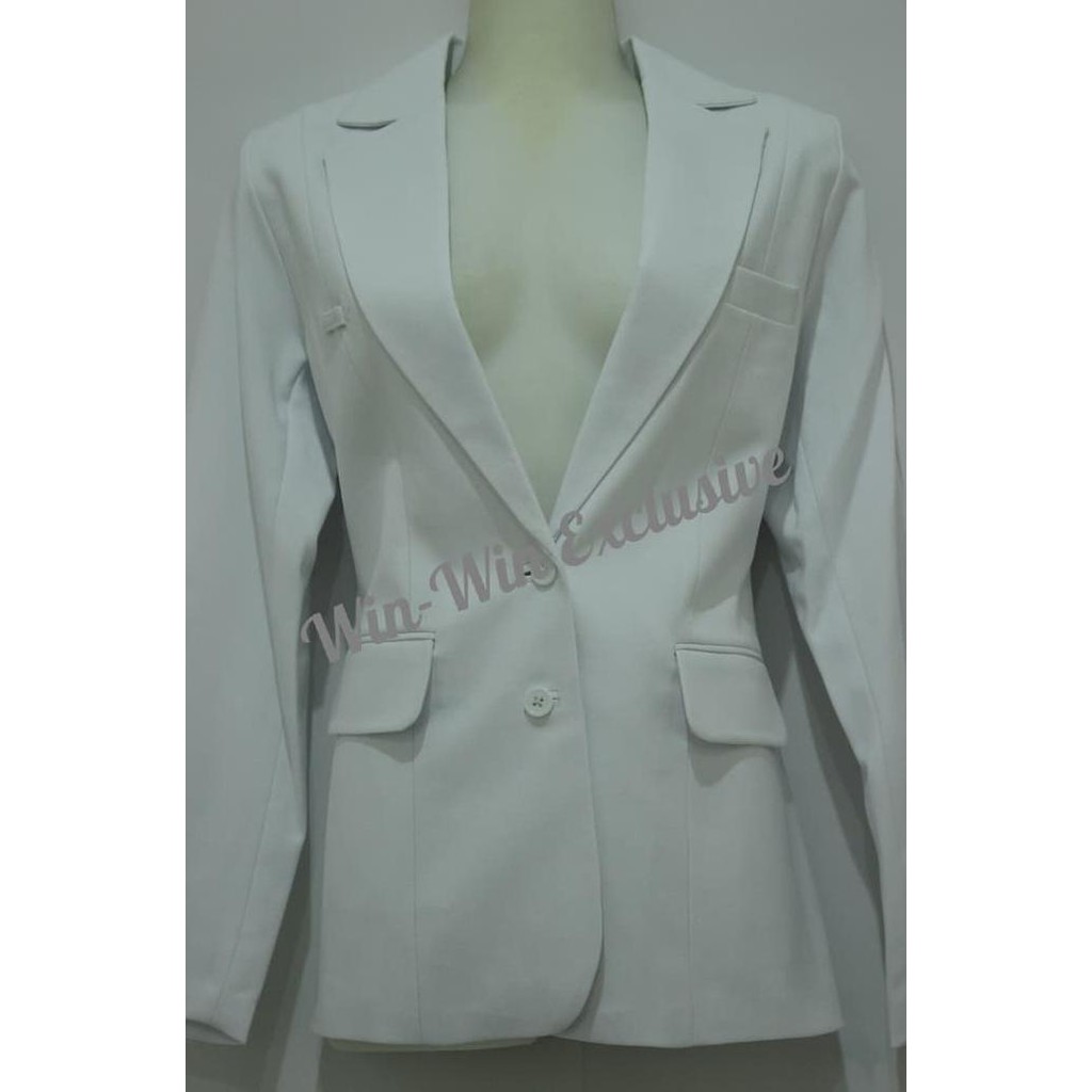 YUK BELI SERAGAM BLAZER PUTIH KANTOR WANITA ROMPI
