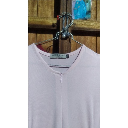 preloved yunia syar'i