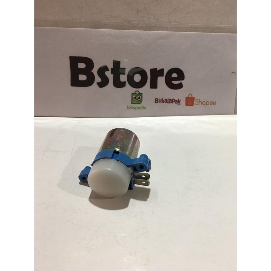 Motor Dinamo Wiper Washer Pump Semprotan Air Wiper L300 L-300 & 40