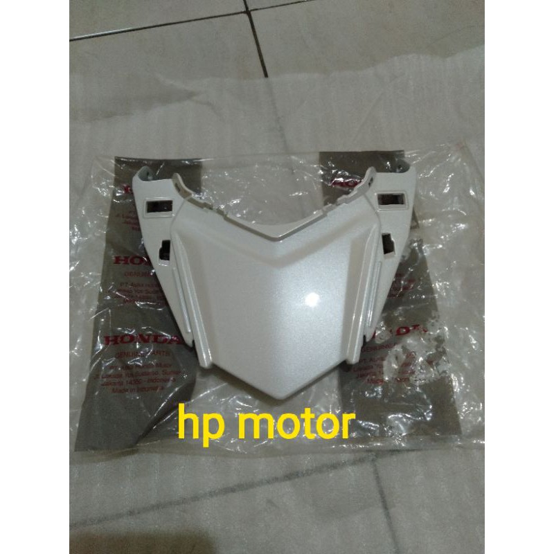 SAMBUNGAN BODY BELAKANG CBR150R PUTIH MUTIARA 83131-K45-N40ZC COVER TAIL CBR150 R PUTIH ORIGINAL