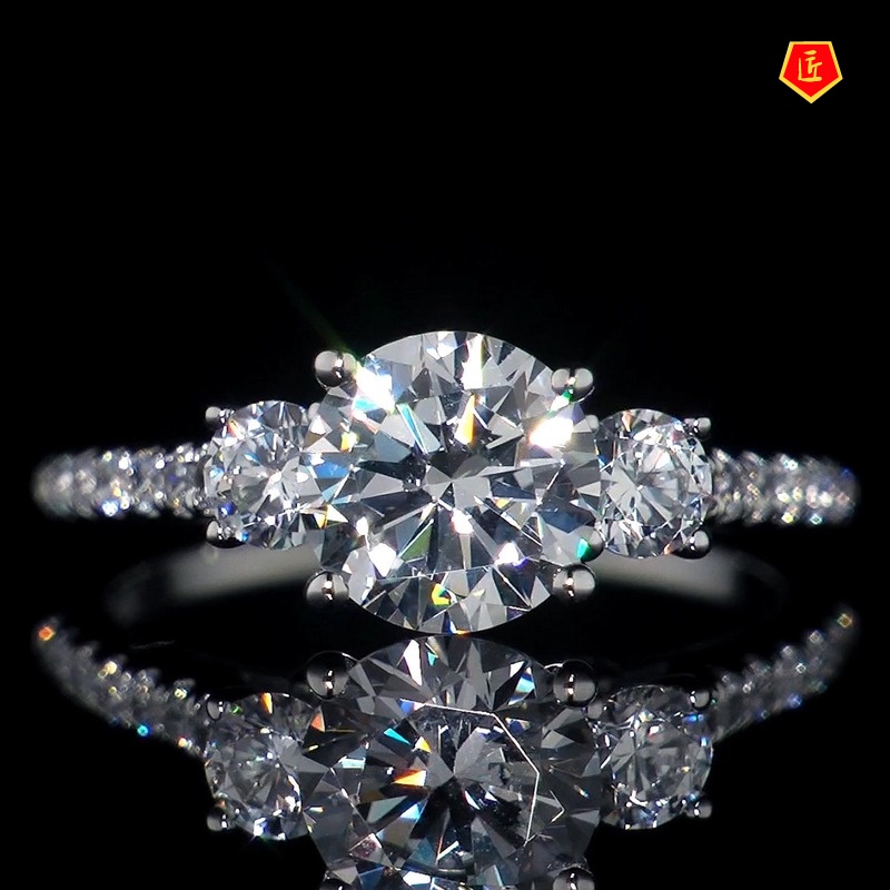 [Ready Stock]Round Diamond Moissanite Ring Simple Fashion