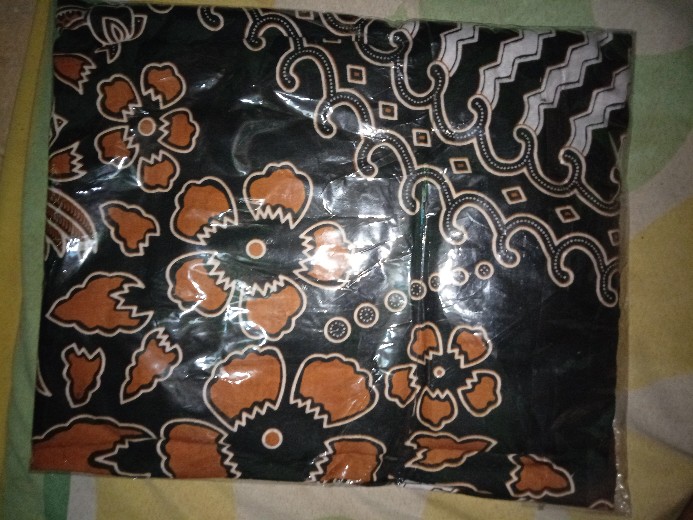 Murah Terlaris Serut Genes Jelita Tunik  Navbor Yelbor Whitbor Creambor Tunic Batik Hrb026 Doby  Dob