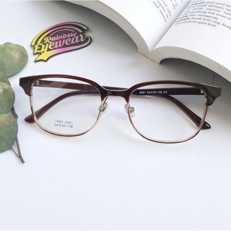 FRAME KOTAK PHOTOCROMIC/CUSTOM LENSA