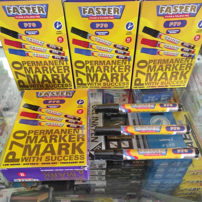 

Spidol permanen FASTER warna HITAM