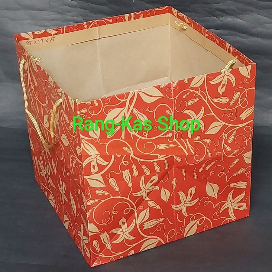 

Paperbag Batik Kue 27x27 Medium samson doff