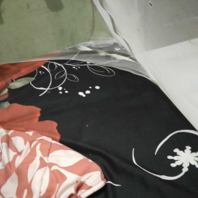 Sprei Dark Square Uk 180