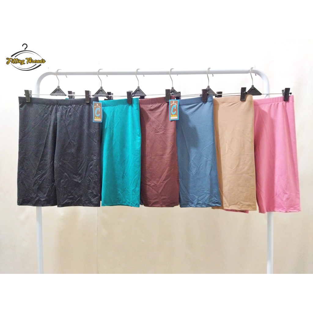 Celana Short Pendek Tanggung Licin / Celana Shot Sot Spandek / Celana Street Strit / Daleman Wanita Stretch Jumbo Clarisi