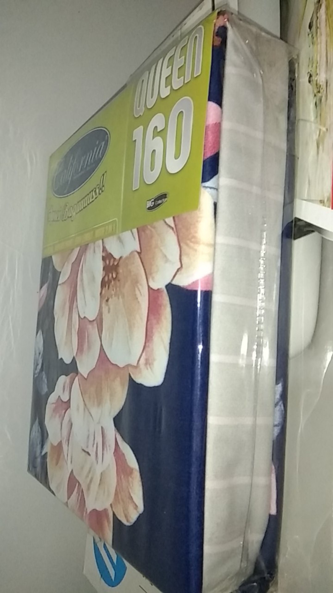 California Sprei 180x200 Mickey Mouse Shaba Vardia Lore Frozen Meow Ola Tropical Leaf - 180 160 Sp