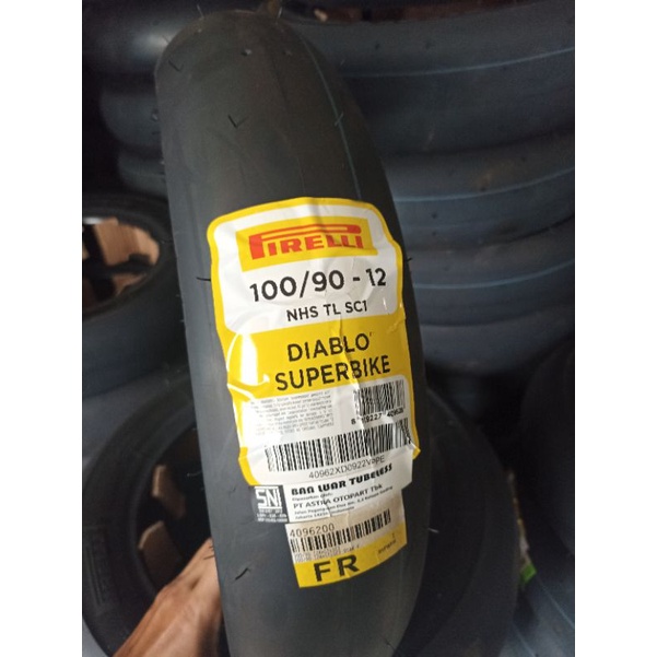 BAN PIRELLI DIABLO SUPERBIKE 100/90 R 12